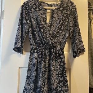 Great summer navy blue romper!